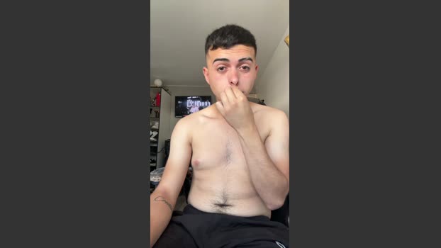 Hot19a handsome Webcam SHOW @ Cam4 01-01-2026