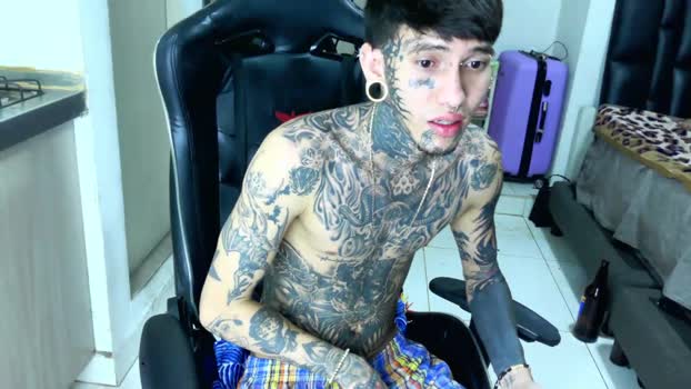 Hot_tattoo_ Webcam Webcam SHOW @ Cam4 02-01-2026