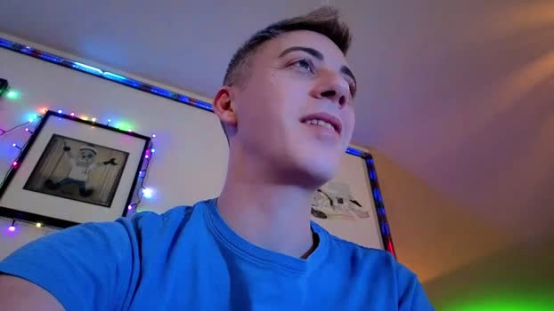 HuGo4K bigcock Webcam SHOW @ Cam4 01-01-2026