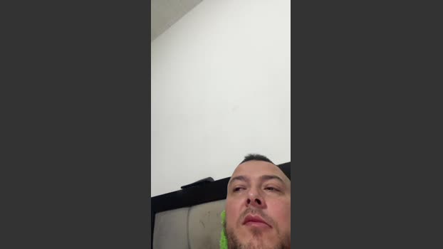Mariocardo21 Topless Webcam SHOW @ Cam4 02-01-2026