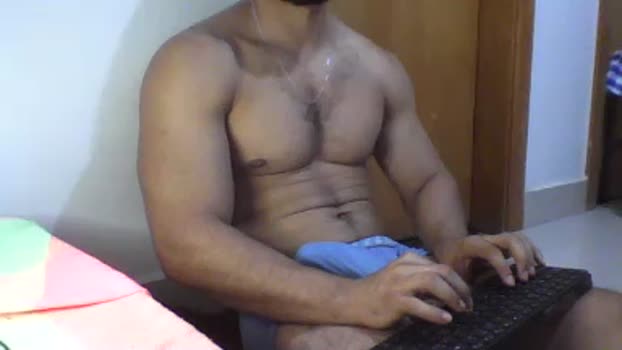 MorenoCarente skinny Webcam SHOW @ Cam4 02-01-2026