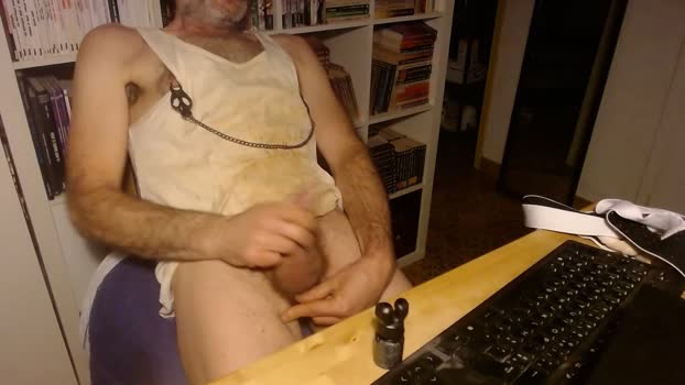 iXty34 spank Webcam SHOW @ Cam4 02-01-2026