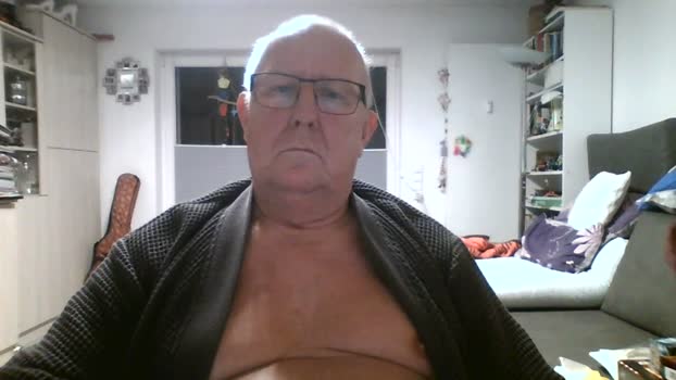 klaus4457 Download Webcam SHOW @ Cam4 01-01-2026