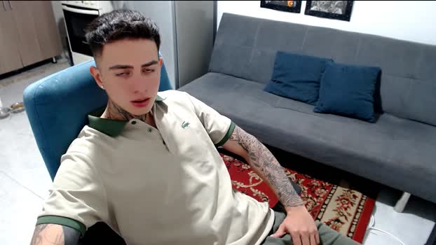 santii_ss big Webcam SHOW @ Cam4 02-01-2026