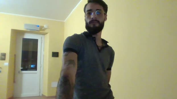 Antoniohumm ass Webcam SHOW @ Cam4 03-01-2026