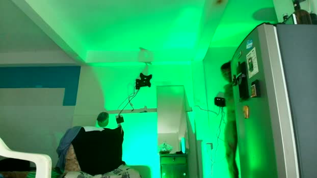 bigcentauro233 Cam Webcam SHOW @ Cam4 03-01-2026