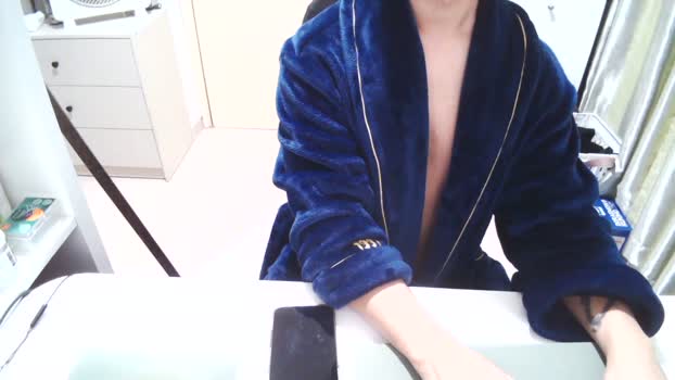 lazybird8899 lick Webcam SHOW @ Cam4 02-01-2026