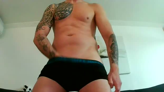 perrumilla82 juicy Webcam SHOW @ Cam4 02-01-2026