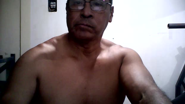 sexigym35 Show Webcam SHOW @ Cam4 03-01-2026