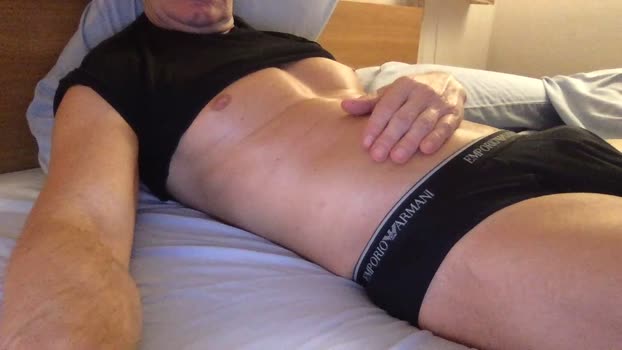 workoutmi Porn Webcam SHOW @ Cam4 03-01-2026