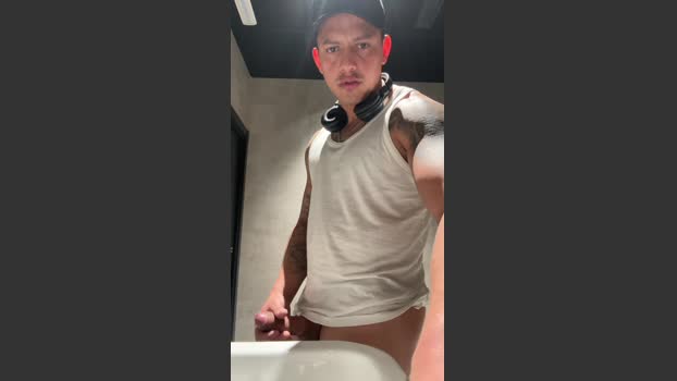 Edwinsalva sexy Webcam SHOW @ Cam4 04-01-2026