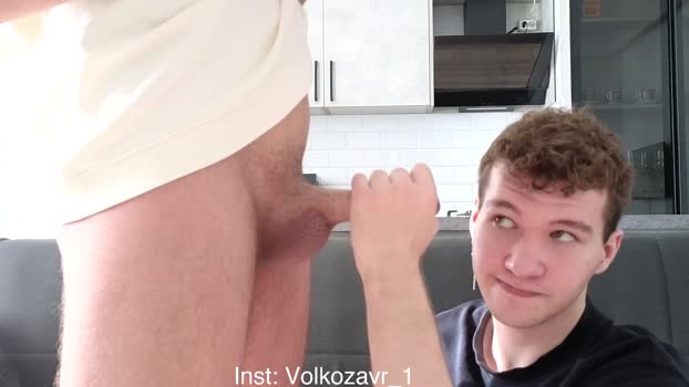 alexxx_d bicurious Webcam SHOW @ Cam4 04-01-2026