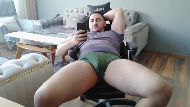 djmute_33 handsome Webcam SHOW @ Cam4 04-01-2026