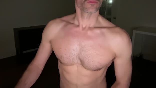 northrunner4 handsome Webcam SHOW @ Cam4 04-01-2026