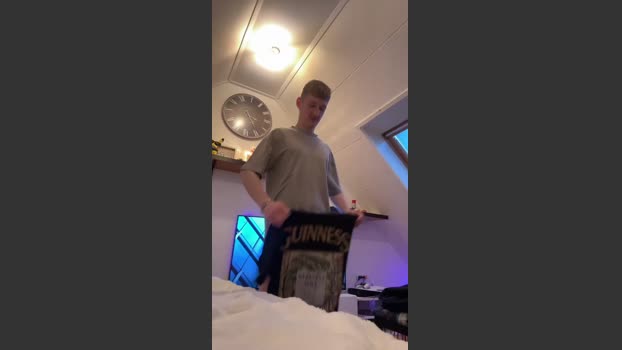 HornyPornyGuy bigcock Webcam SHOW @ Cam4 04-01-2026