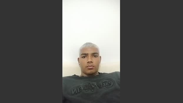 Morenogiga handsome Webcam SHOW @ Cam4 05-01-2026