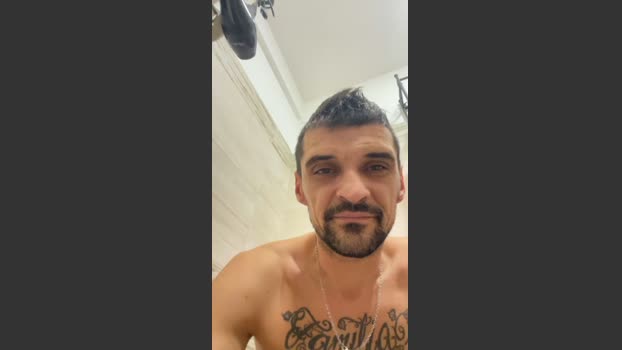 Roa87 spank Webcam SHOW @ Cam4 04-01-2026