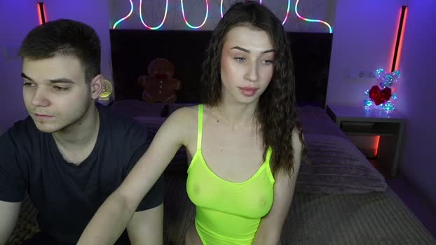 VikkiAndGeorge natural Webcam SHOW @ Cam4 05-01-2026