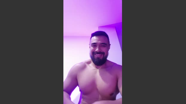 latinpenes orgasm Webcam SHOW @ Cam4 05-01-2026
