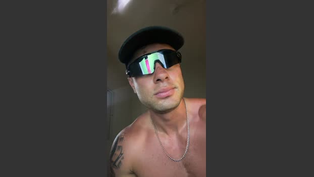 lindinho20cm3 Nude Webcam SHOW @ Cam4 05-01-2026