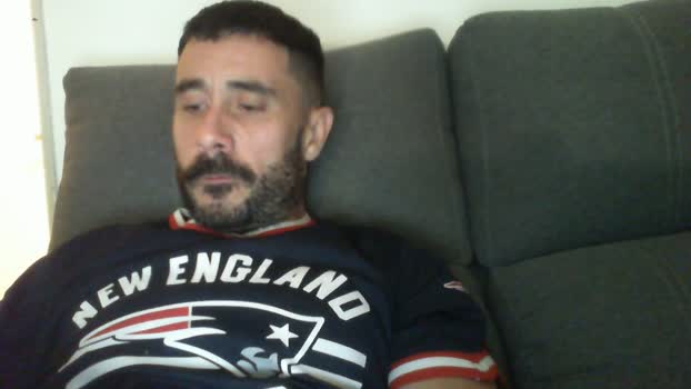 p_arg1986 suckshow Webcam SHOW @ Cam4 05-01-2026