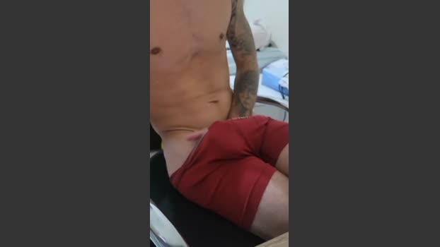 Chef_hot351 bigcock Webcam SHOW @ Cam4 05-01-2026