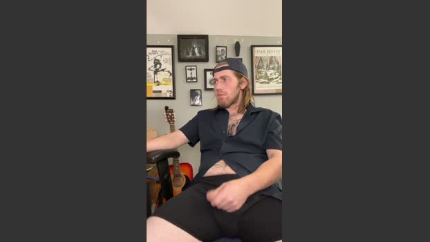 Explosive_andyy sex Webcam SHOW @ Cam4 05-01-2026