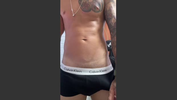 Fehpaugrosso bicurious Webcam SHOW @ Cam4 05-01-2026