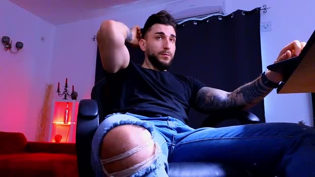MightyAaronX gay Webcam SHOW @ Cam4 06-01-2026
