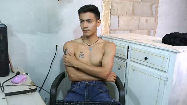 diablito202020 ass Webcam SHOW @ Cam4 05-01-2026