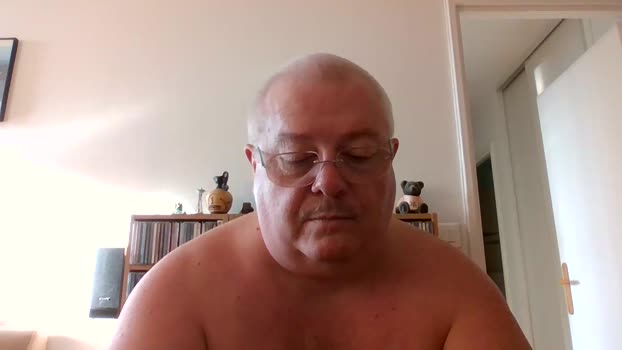 philou75xxx suck Webcam SHOW @ Cam4 06-01-2026