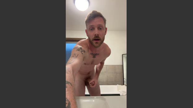 Bigboyuncut2 Topless Webcam SHOW @ Cam4 06-01-2026