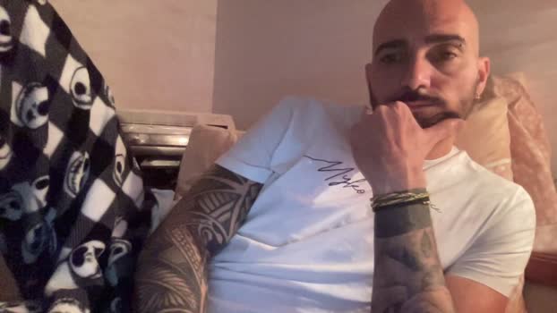 alessandromori9 yummy Webcam SHOW @ Cam4 06-01-2026