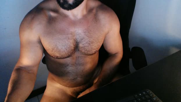 beard_man_sexy fingering Webcam SHOW @ Cam4 07-01-2026