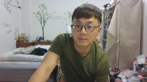 w2xist5 spank Webcam SHOW @ Cam4 07-01-2026