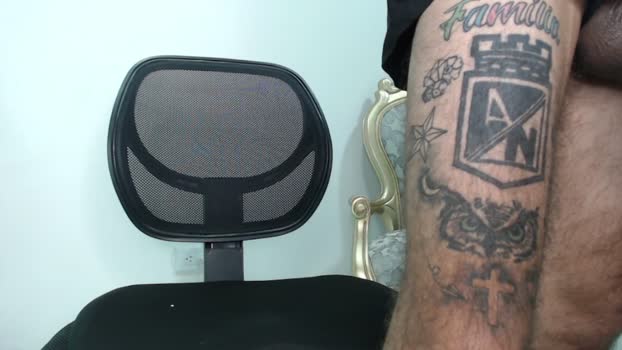 Bigdick_monster suckshow Webcam SHOW @ Cam4 09-01-2026
