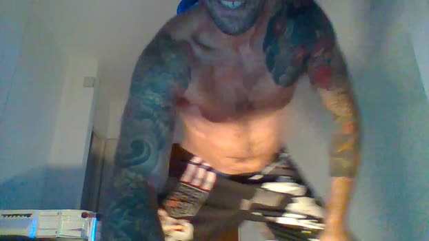 Nenelarge69 lick Webcam SHOW @ Cam4 09-01-2026