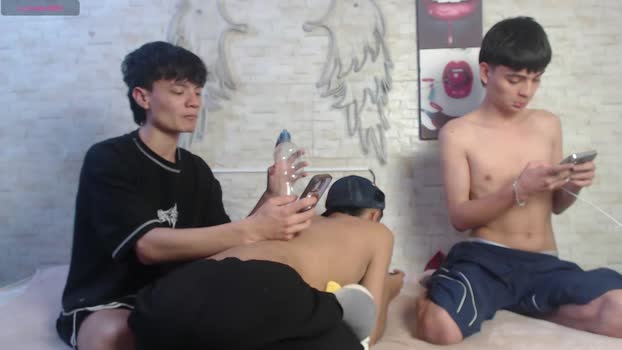 alex_milo_kairo fuckme Webcam SHOW @ Cam4 08-01-2026