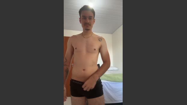 Henriquezaumm sweet Webcam SHOW @ Cam4 09-01-2026
