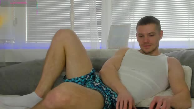 JulianTurner fuckhard Webcam SHOW @ Cam4 10-01-2026