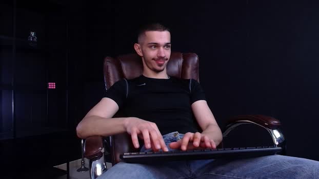 KaydenDrew Porn Webcam SHOW @ Cam4 10-01-2026