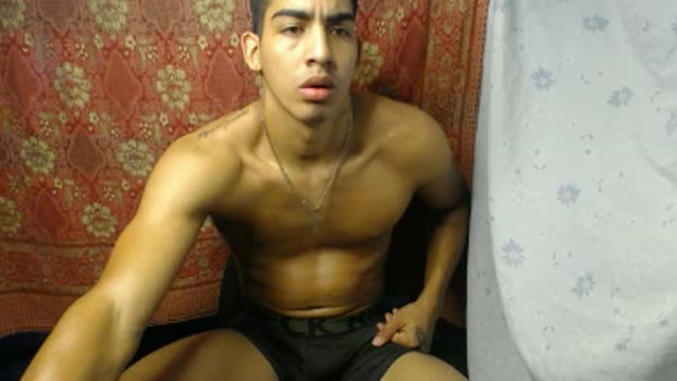 milo7731 beauty Webcam SHOW @ Cam4 09-01-2026