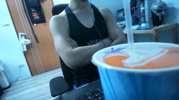 santimunez99 spank Webcam SHOW @ Cam4 10-01-2026