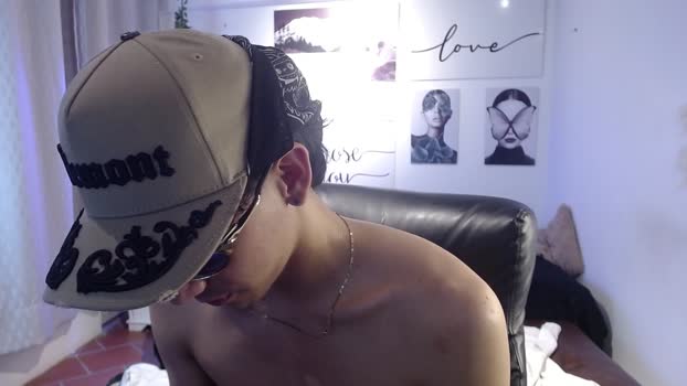 AmethystShadow kiss Webcam SHOW @ Cam4 11-01-2026