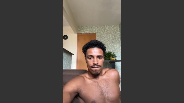 LorenzoBlack20 suckshow Webcam SHOW @ Cam4 10-01-2026