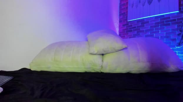 Michael_twink_ striptease Webcam SHOW @ Cam4 11-01-2026