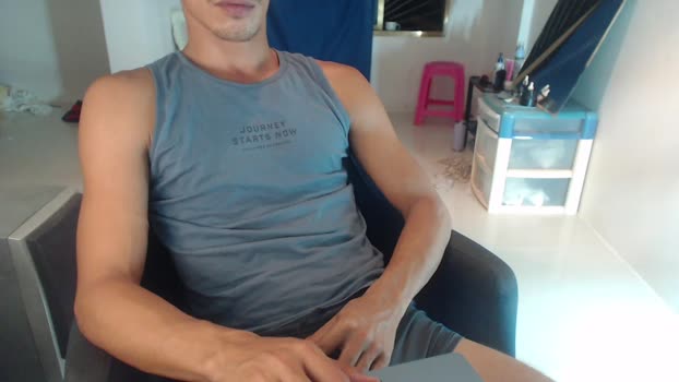 adamthehuman fingering Webcam SHOW @ Cam4 11-01-2026
