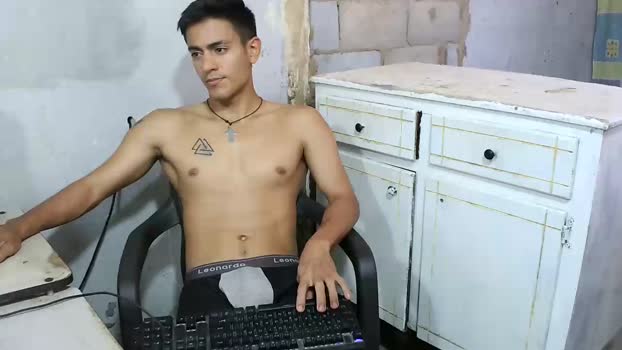 diablito202020 squirt Webcam SHOW @ Cam4 10-01-2026