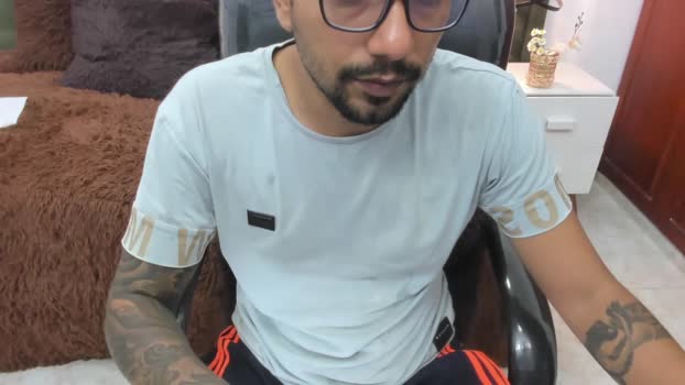 fuckboy_bbc sexyfeet Webcam SHOW @ Cam4 11-01-2026