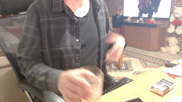 pollen_07 fuckhard Webcam SHOW @ Cam4 10-01-2026